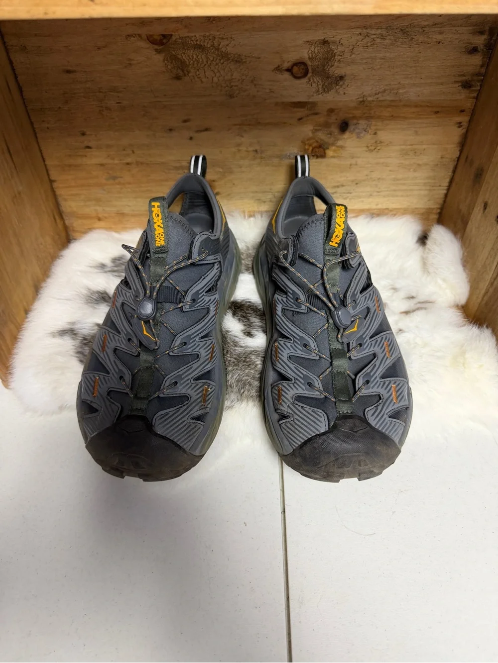 Hoka Men's Gray Sandal/Water Shoes with Gold Logo Accents
